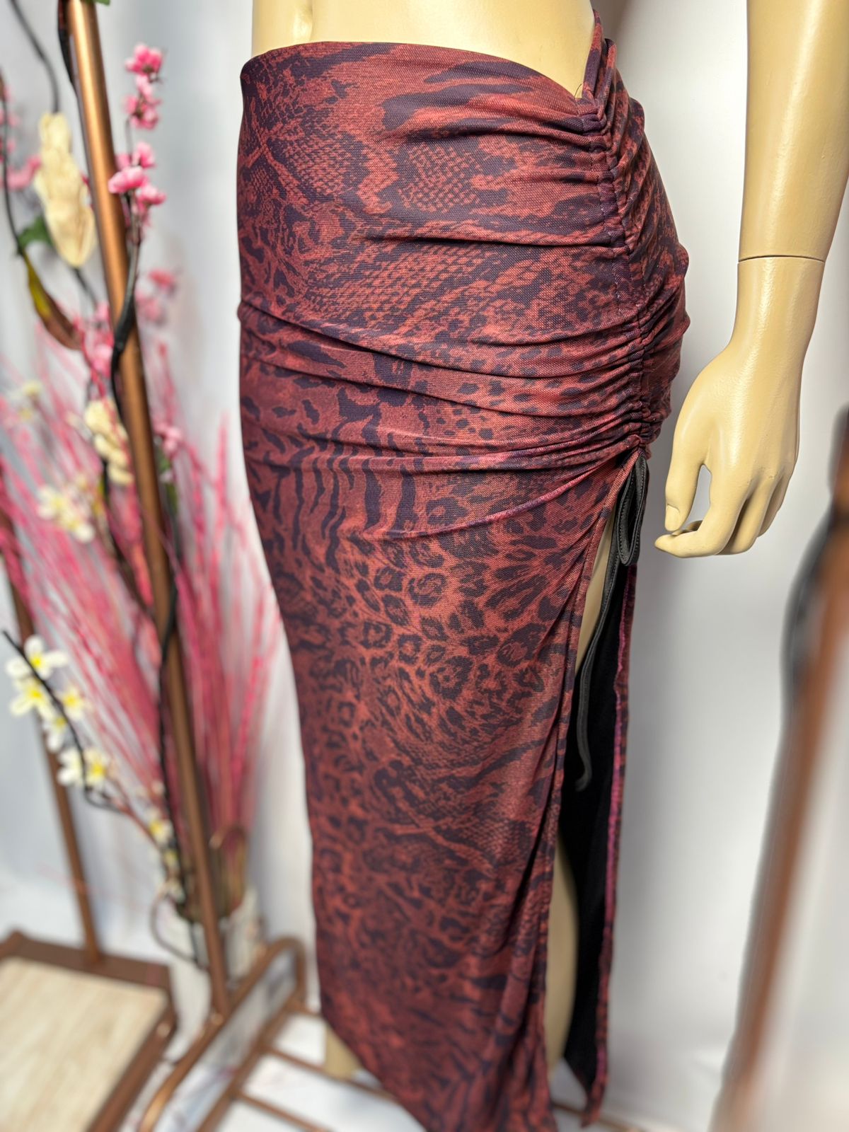 WhatsApp Image 2026-01-10 at 12.42.55 (2) POLLERA LARGA SUBLIMADA