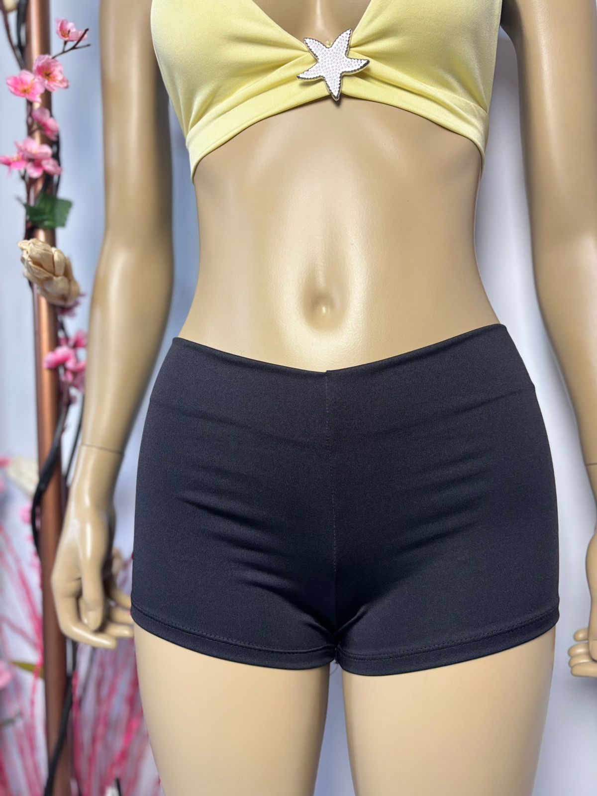 WhatsApp Image 2026-01-10 at 12.43.01 MICRO SHORT